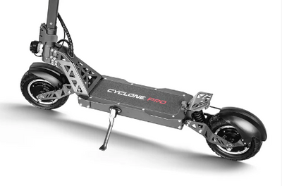 CYCLONE PRO - DUAL MOTOR - All-Terrain Electric Scooter 2000 watts Max 3200 watts