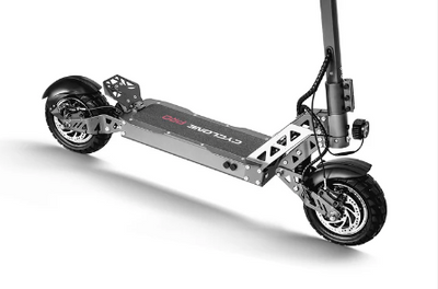 CYCLONE PRO - DUAL MOTOR - All-Terrain Electric Scooter 2000 watts Max 3200 watts